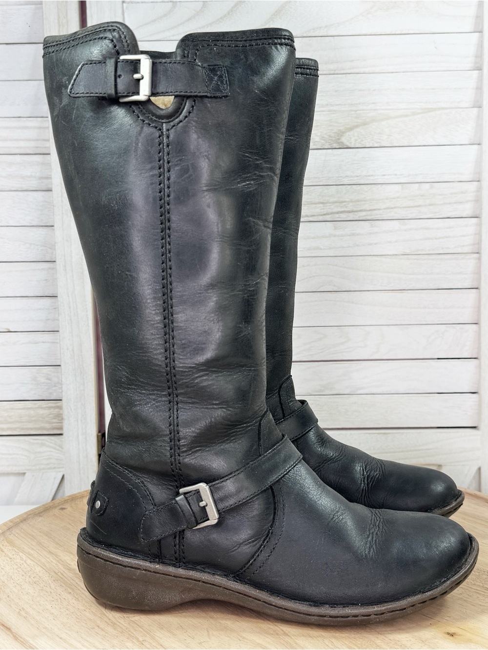Ugg Tupelo Leather Riding Moto Boots Black 7 Sherpa Lined Buckle Flat 1003335